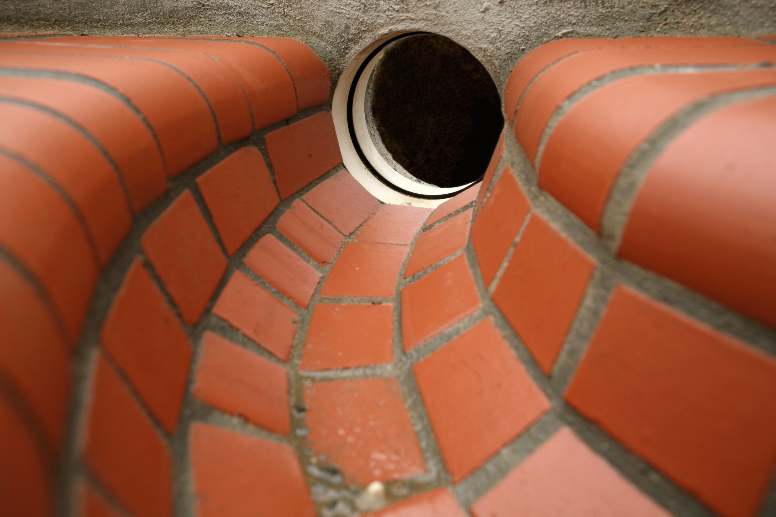 Planung von effizienten Entwässerungssystemen für Regen- und Abwasser durch agwa